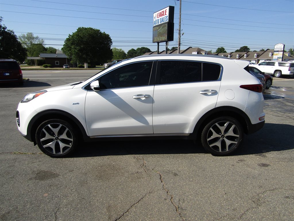 Used 2017 Kia Sportage SX with VIN KNDPRCA67H7209005 for sale in Warner Robins, GA