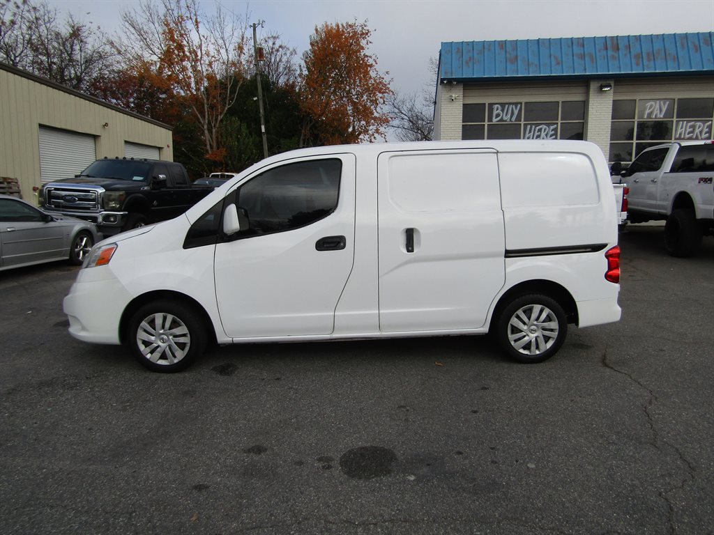2018 Nissan NV200 SV