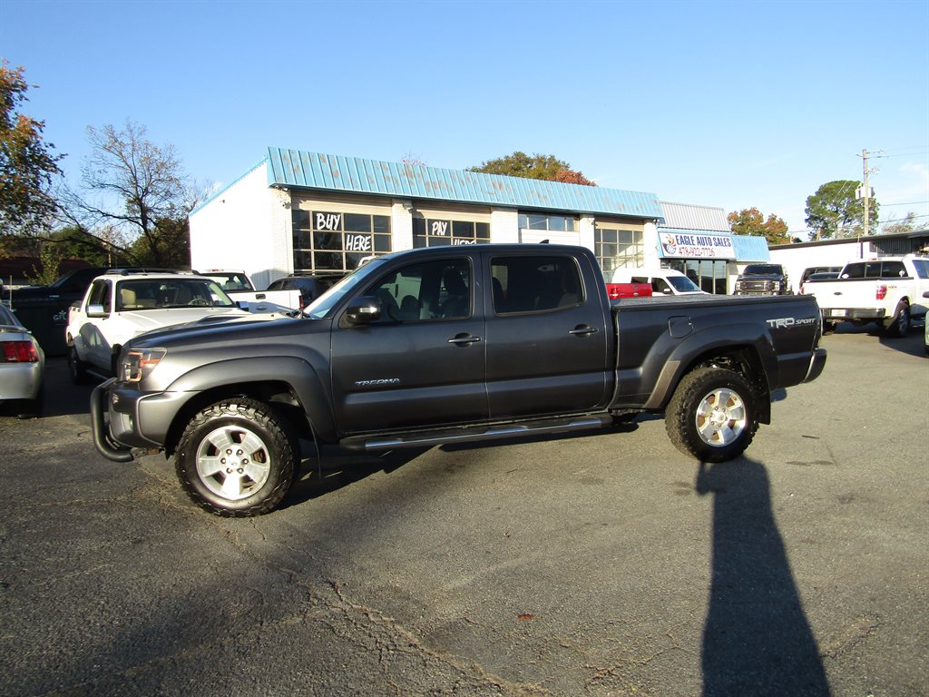 2015 Toyota Tacoma PreRunner's photo