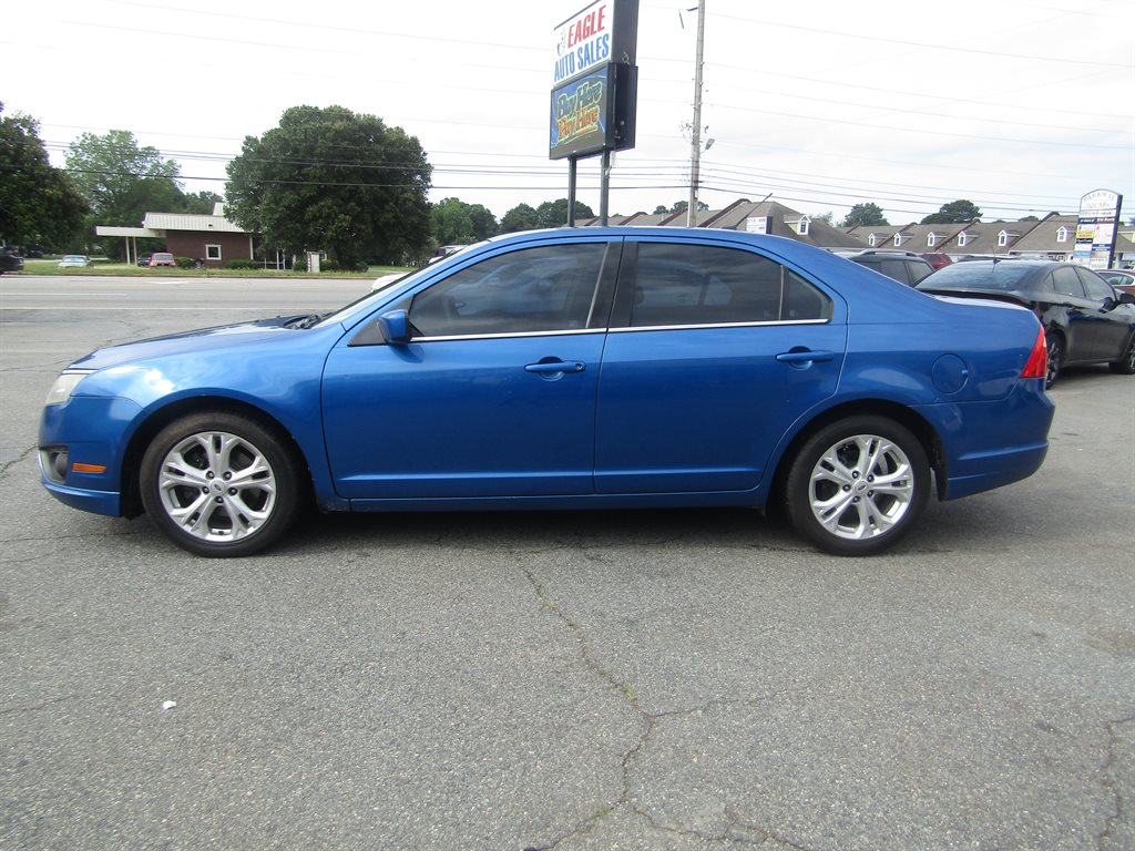 2012 Ford Fusion I-4 SE's photo