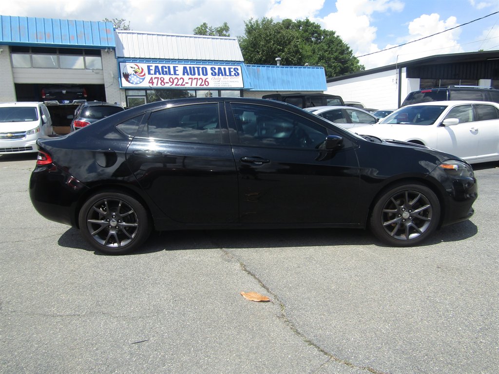 2016 Dodge Dart 2.0 SE's photo